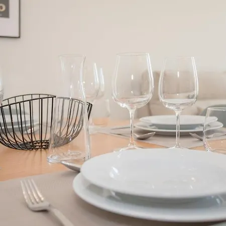 Apartment Liiiving In - Crystal Palace